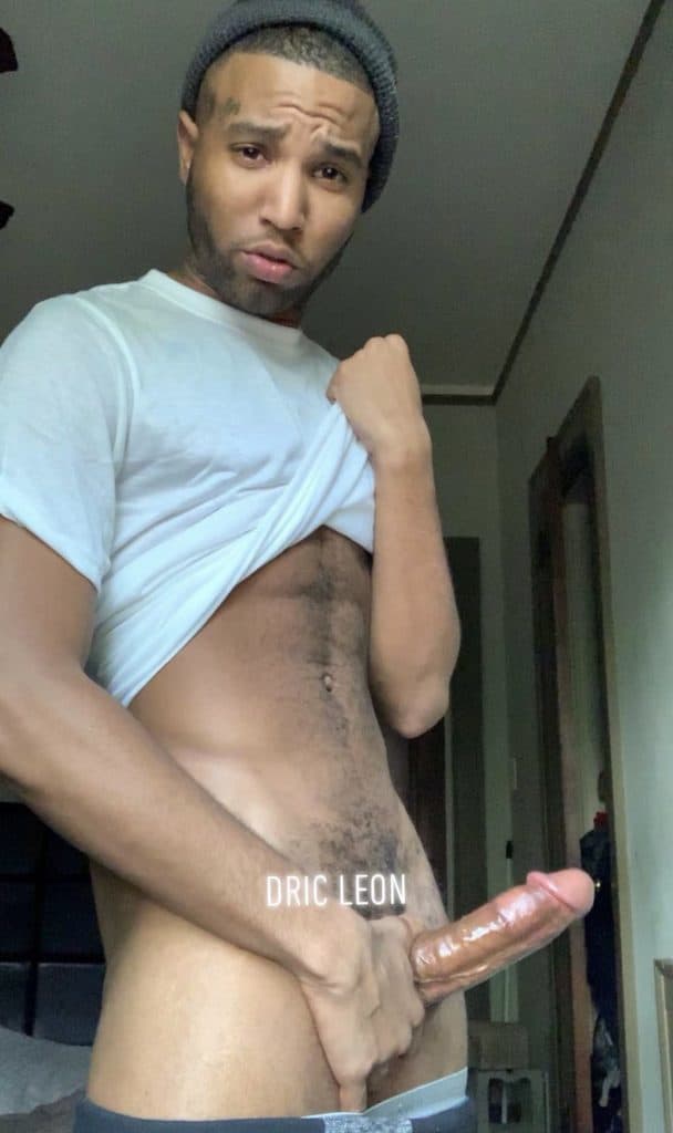 @DricExclusive Is So Daddy with his big black dick 